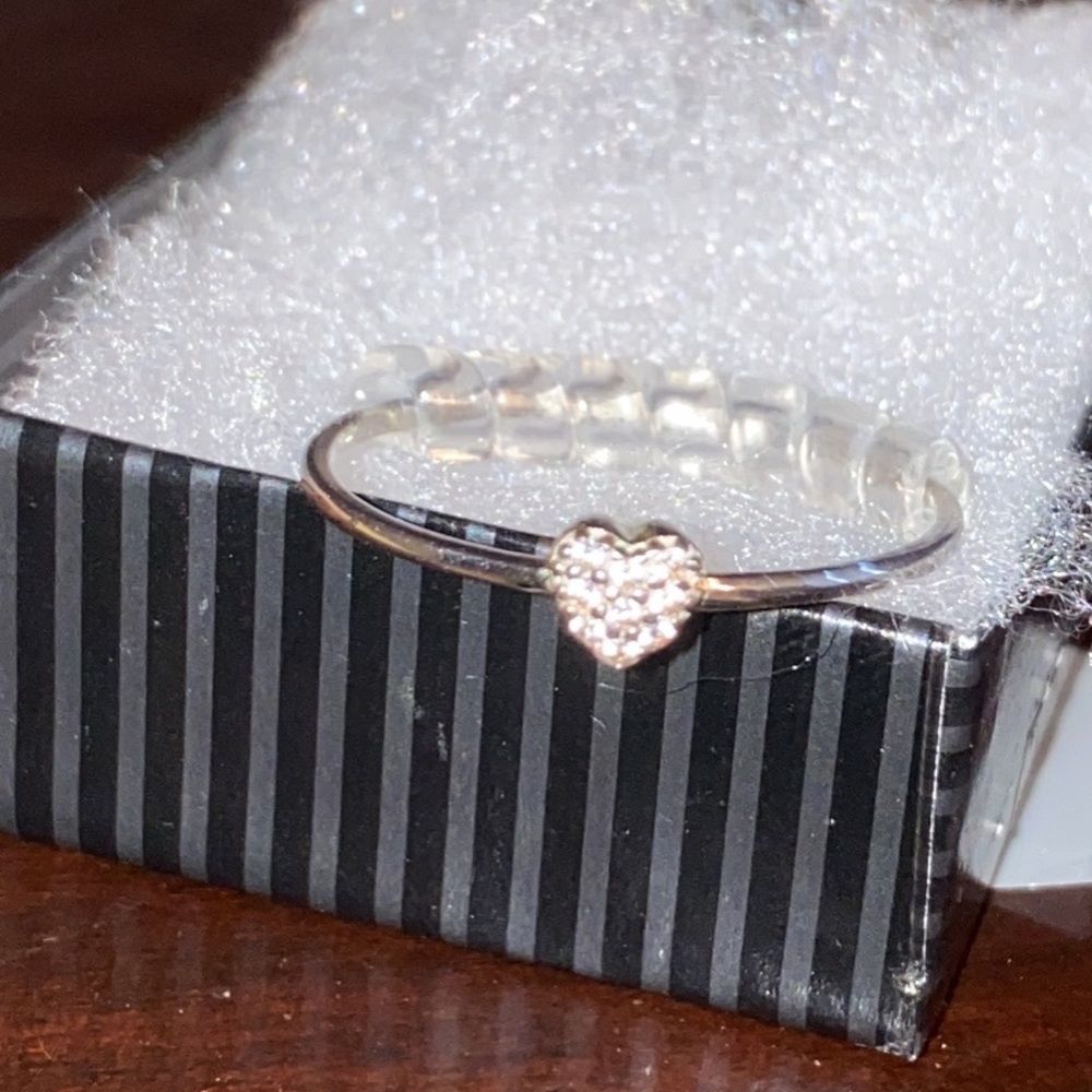 10k white gold dainty ring